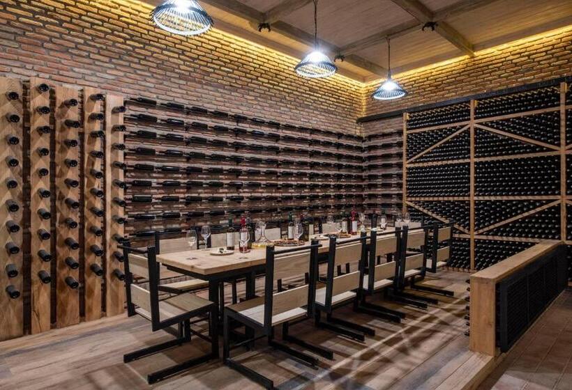 هتل Villa Mosavali