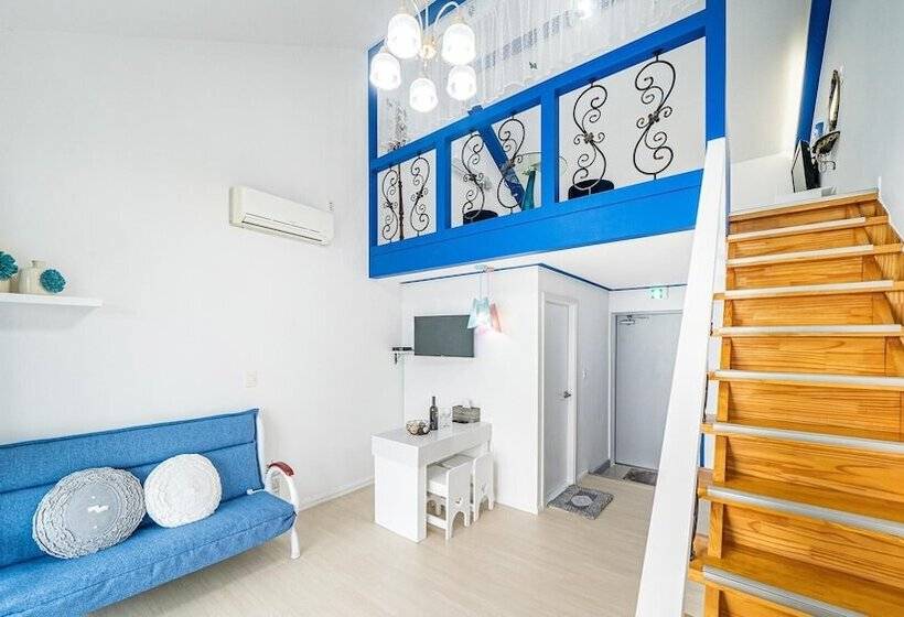 Namhae Opera House Pension