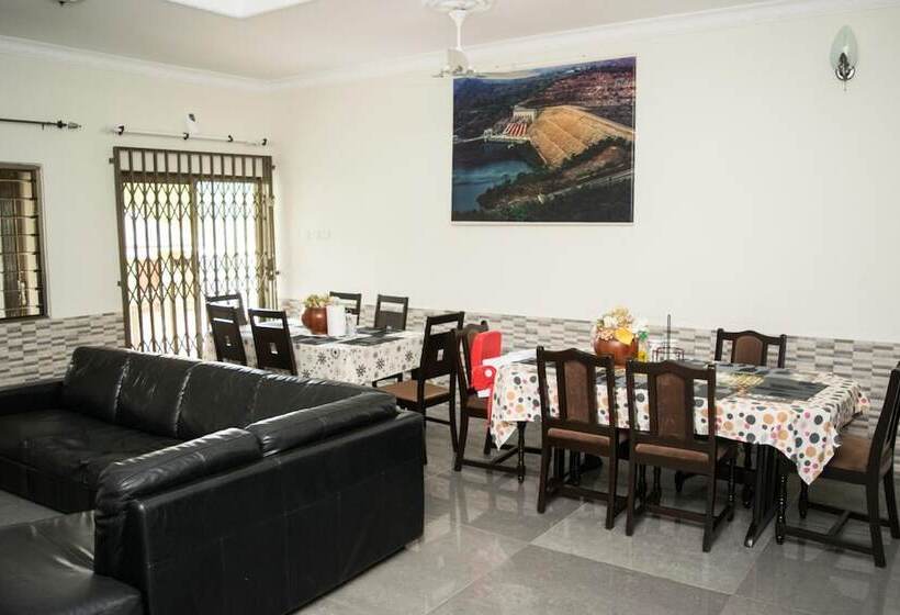 پانسیون 3a's Guest House