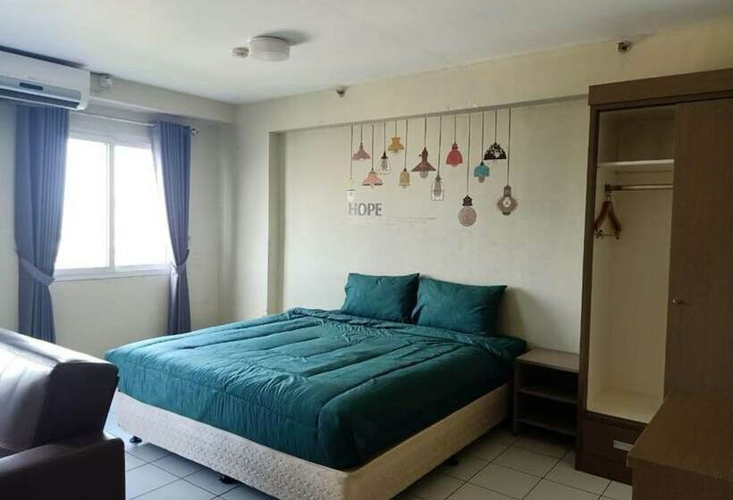 ペンション X Pressbedroom Mutiara Bekasi