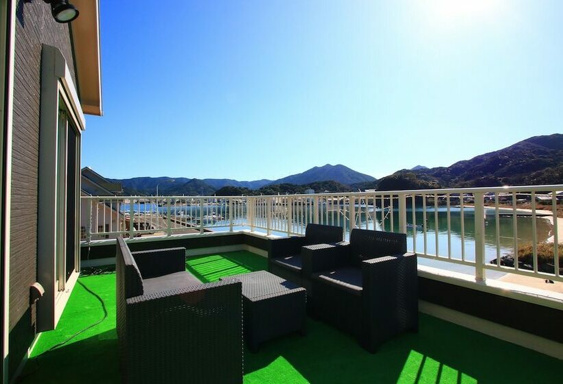 بنسيون Auberge Nanami