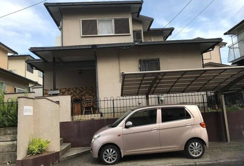 פנסיון Bonel Guest House