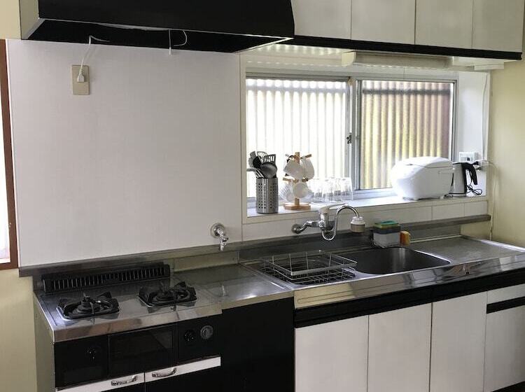 פנסיון Bonel Guest House