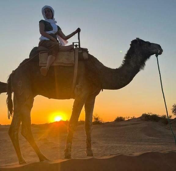 Пансион Camp Sahara Dunes