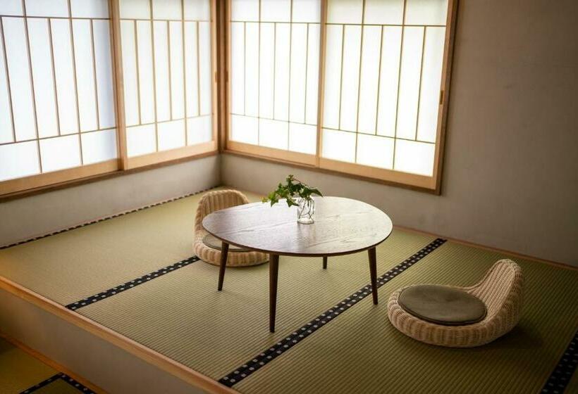 ペンション Ebisuya