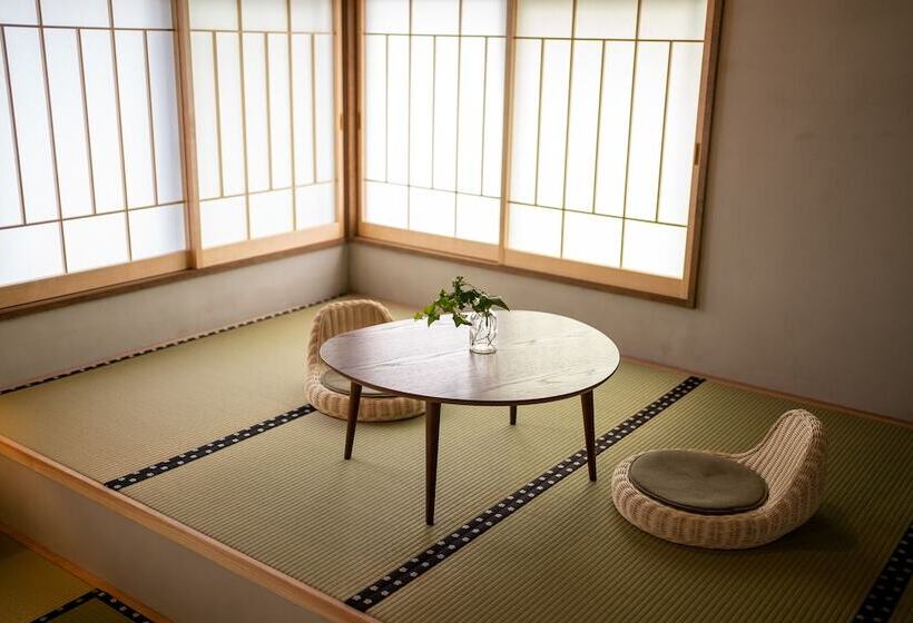 ペンション Ebisuya