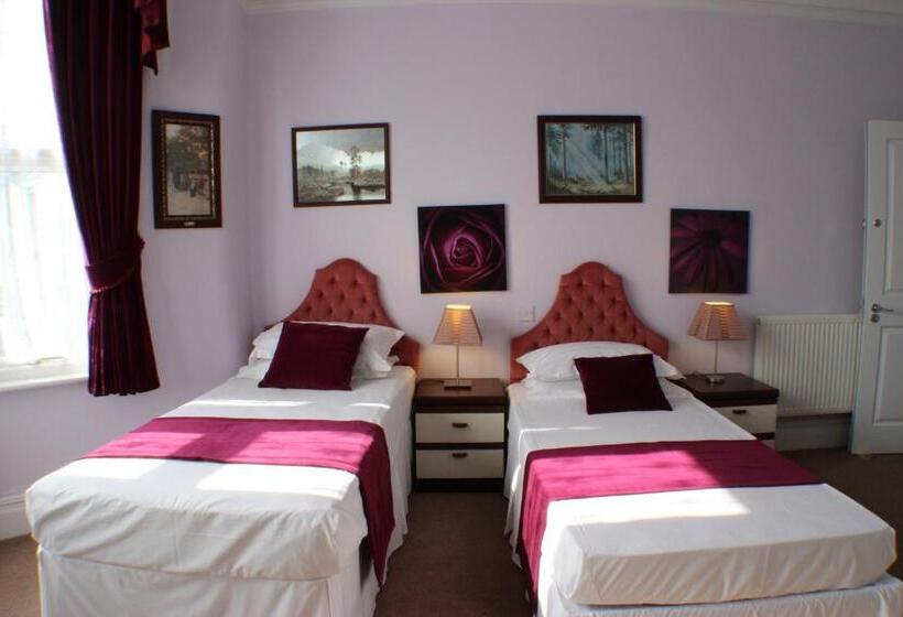 펜션 Filton Guest House