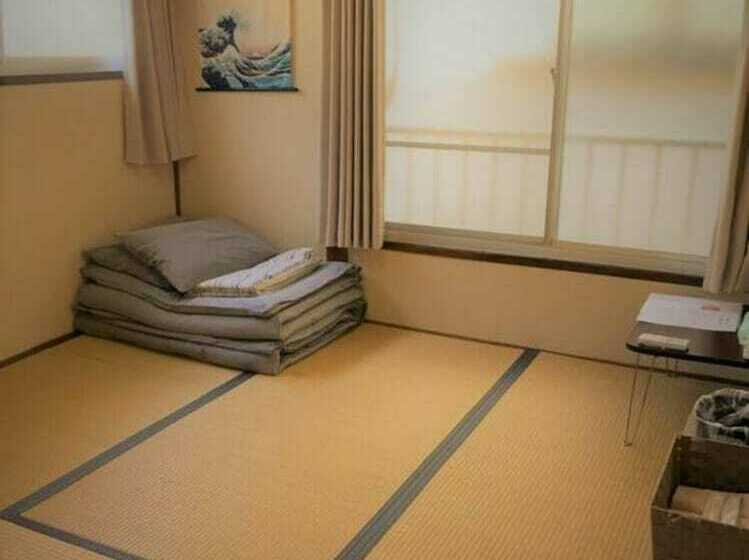 膳宿费 Flower House