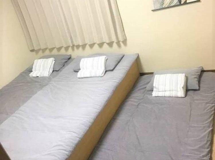 膳宿费 Flower House