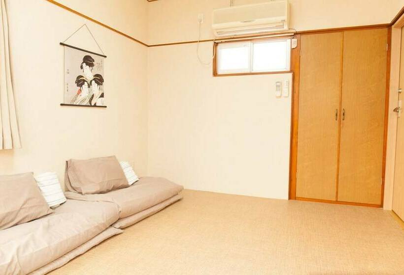 膳宿费 Flower House