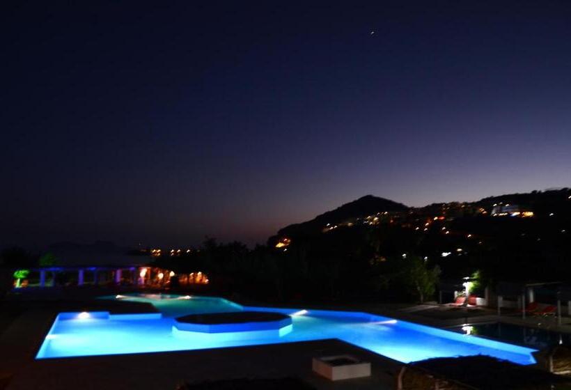 פנסיון Galini Tropica