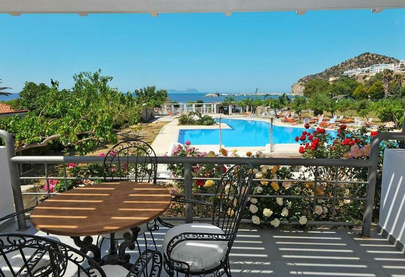 פנסיון Galini Tropica