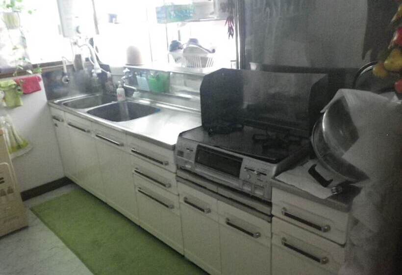 بنسيون Hilda Inn