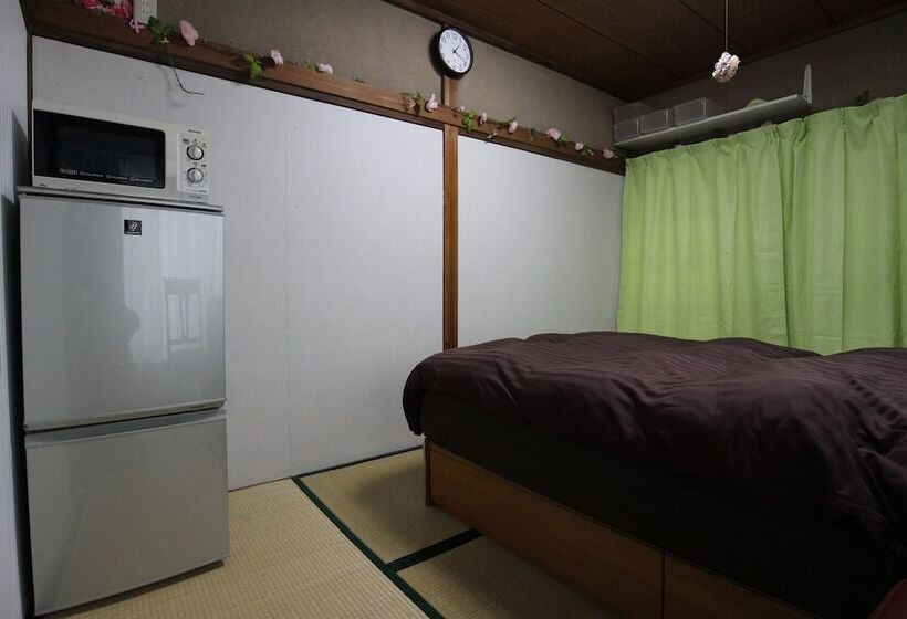 بنسيون Hilda Inn