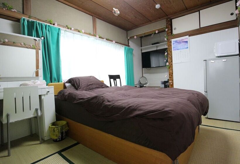 بنسيون Hilda Inn