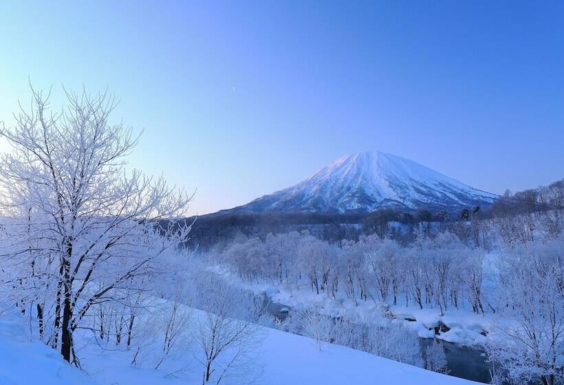 بنسيون Niseko Inn Of Youtei Raku Suisan