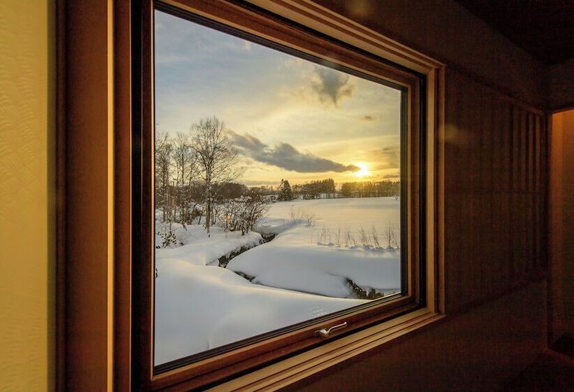 펜션 Niseko Inn Of Youtei Raku Suisan