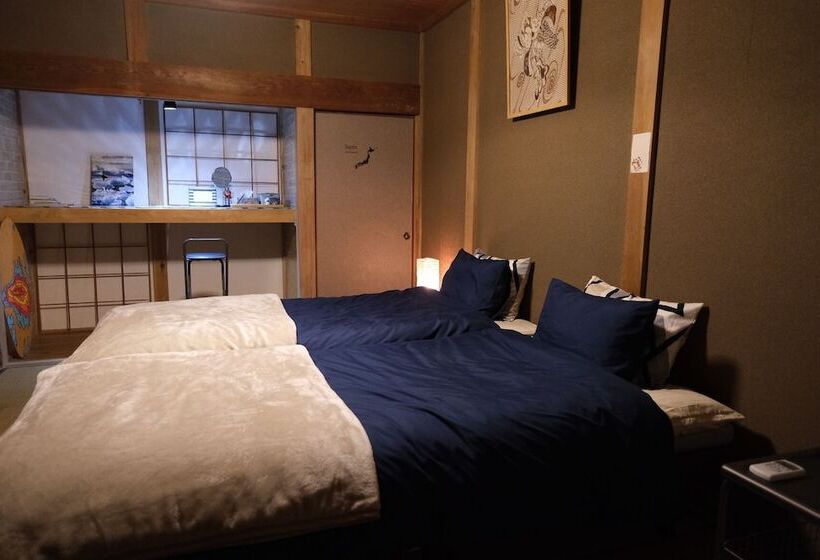 بنسيون Shimanto Riverside Hideaway