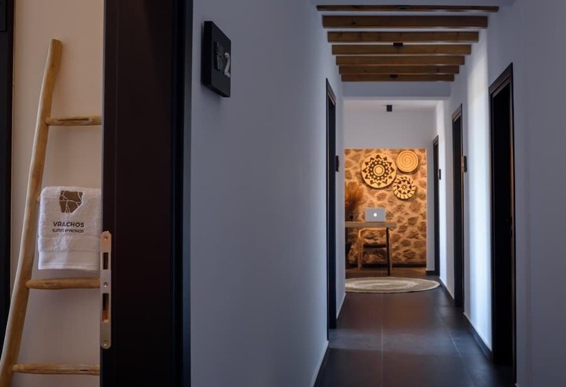 ペンション Vrachos Suites Mykonos