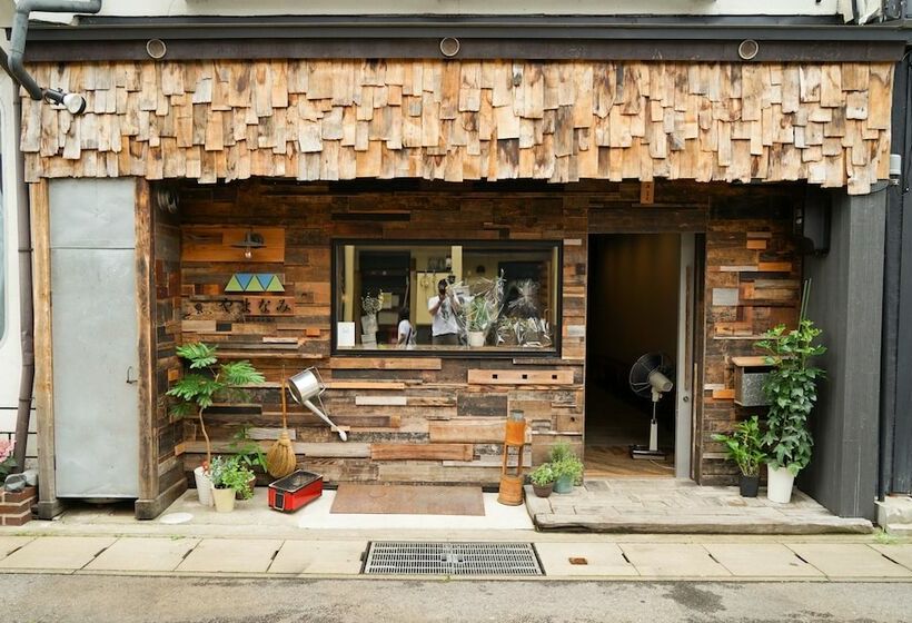 פנסיון Yamanami