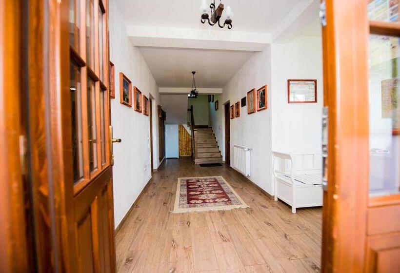 Pensiunea Agroturistica Raluca