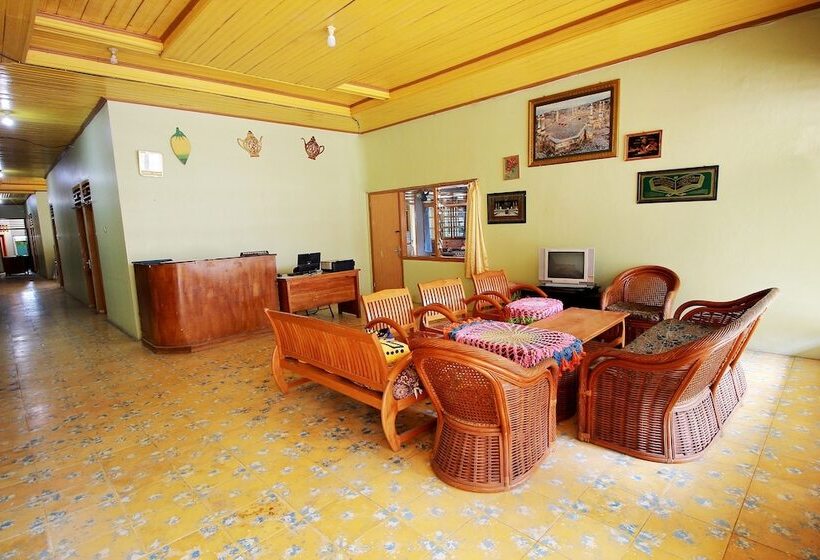 Spot On 2825 Hotel Mutiara