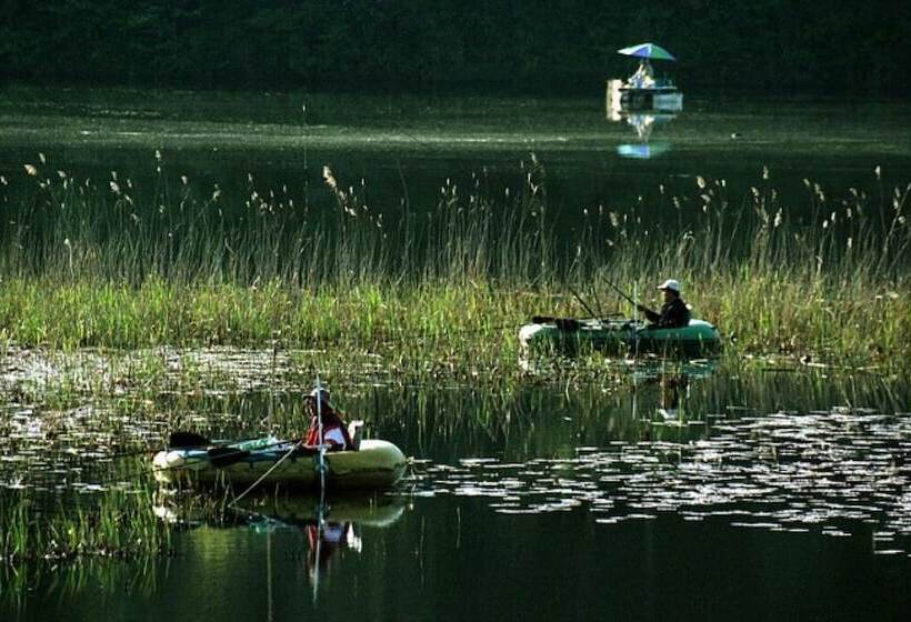 Taean Sky Lake Pension