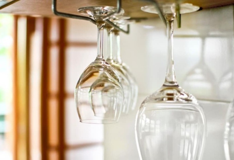 Taean Sky Lake Pension