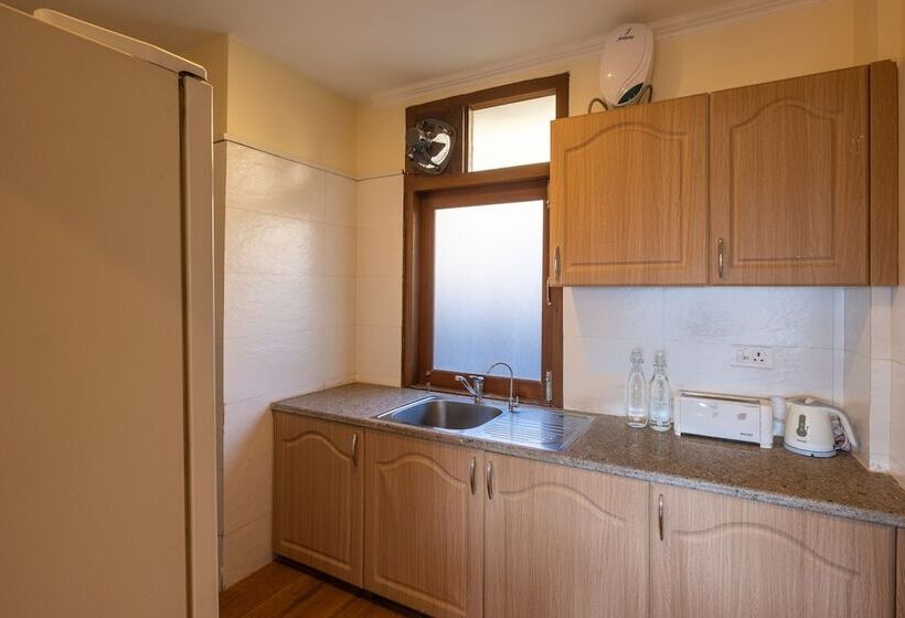 The Manor Luxury Apartments