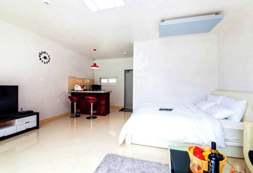 Tongyeong Hue Spa Pension