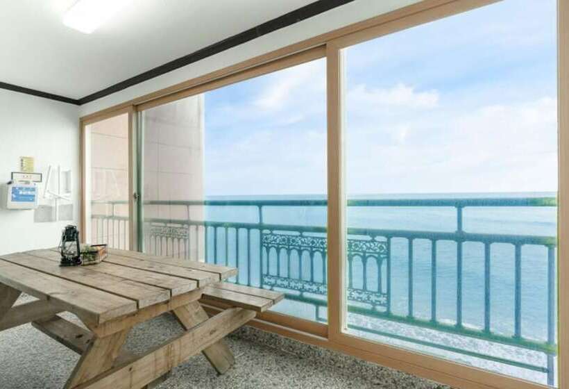 Yeongdeok Blue Ocean Tourist Pension