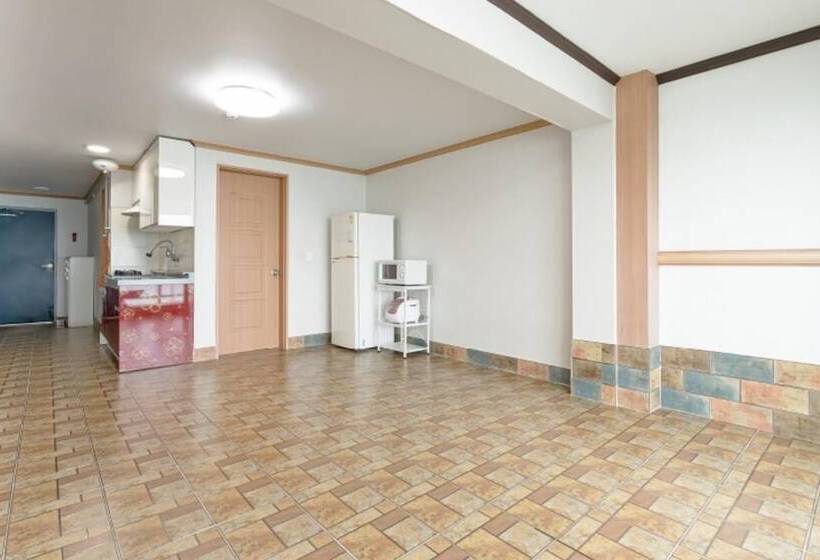 Yeongdeok Blue Ocean Tourist Pension