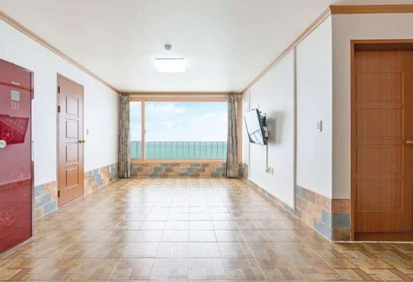 Yeongdeok Blue Ocean Tourist Pension