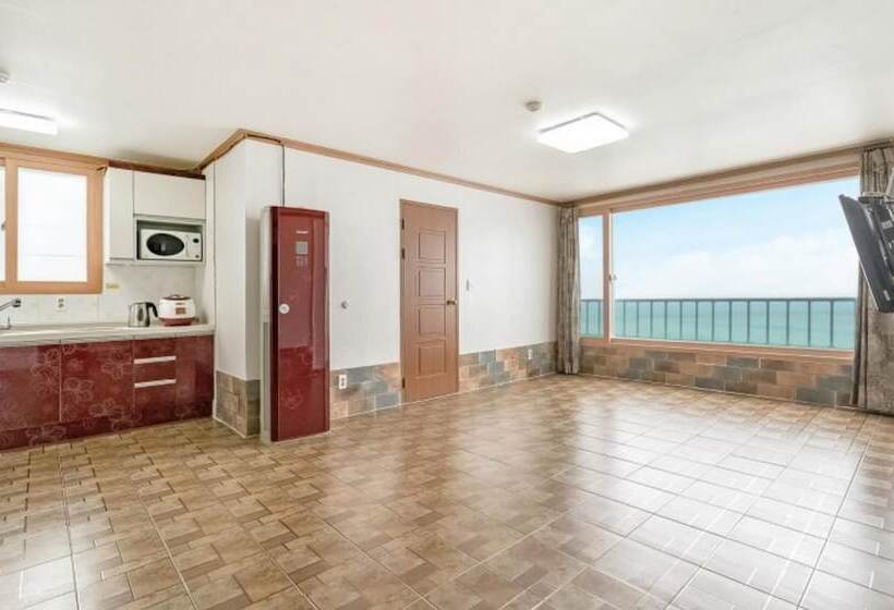 Yeongdeok Blue Ocean Tourist Pension