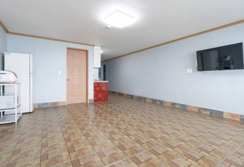 Yeongdeok Blue Ocean Tourist Pension