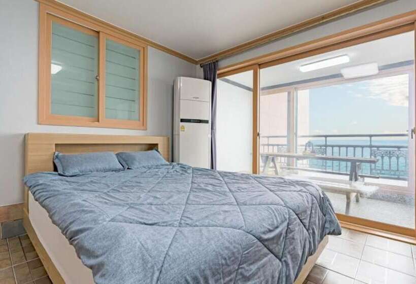 Yeongdeok Blue Ocean Tourist Pension