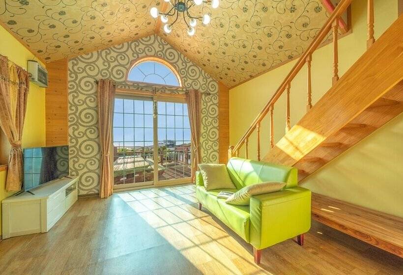 Yeosu Noeul Walk Pet Pension