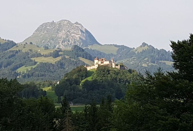 בית מלון כפרי Au Soleil De Gruyères Chez Chantal