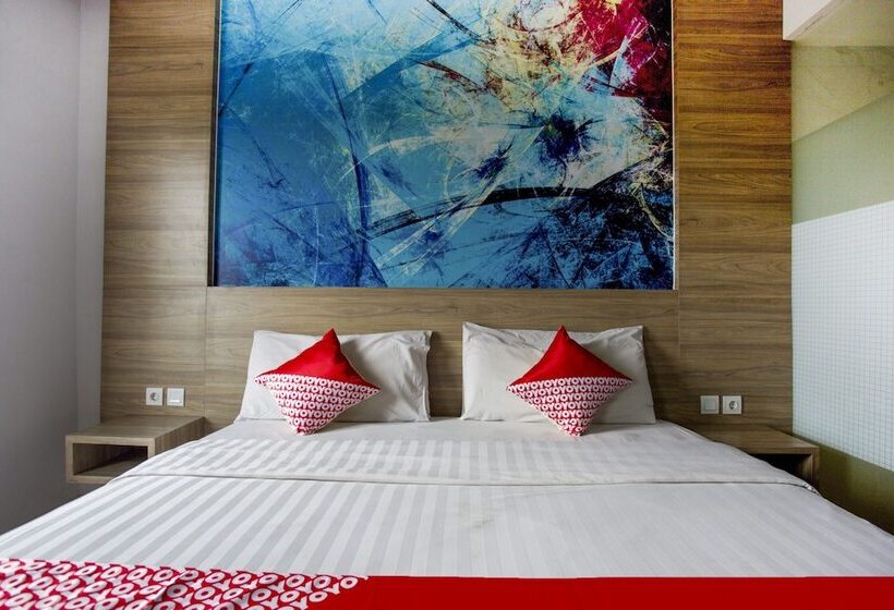 Отель Collection O The Regia Tambun