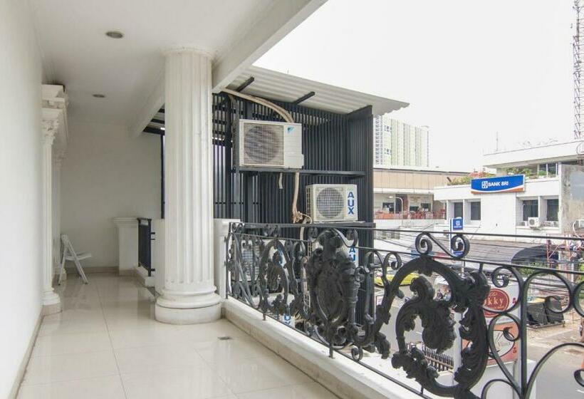 호텔 Oyo 3733 Guntur 40 Residence