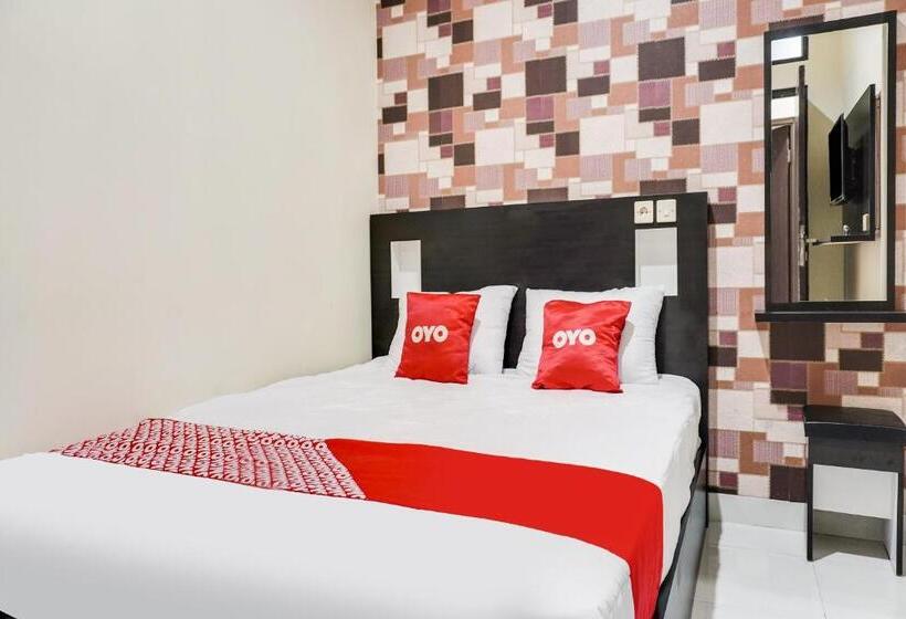 Отель Oyo 3826 Columbus Residence K11