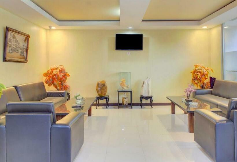 Otel Oyo 3951  Tw Rancagoong