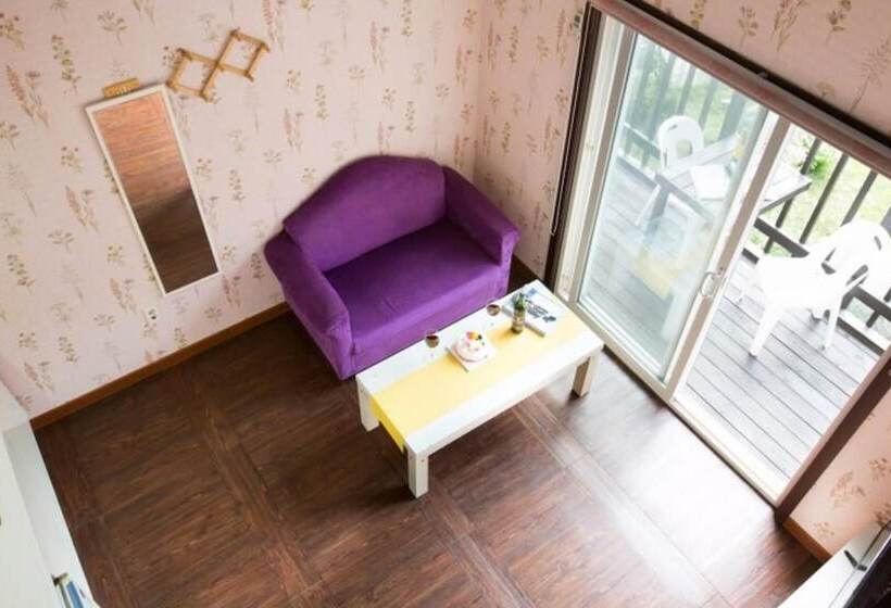 Hotel Pocheon Forest Pension