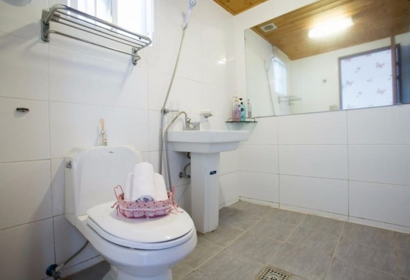 Hotel Pocheon Forest Pension