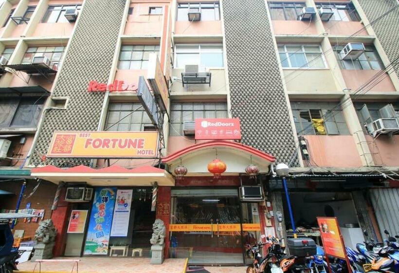 هتل Reddoorz Plus @ Chinatown Binondo