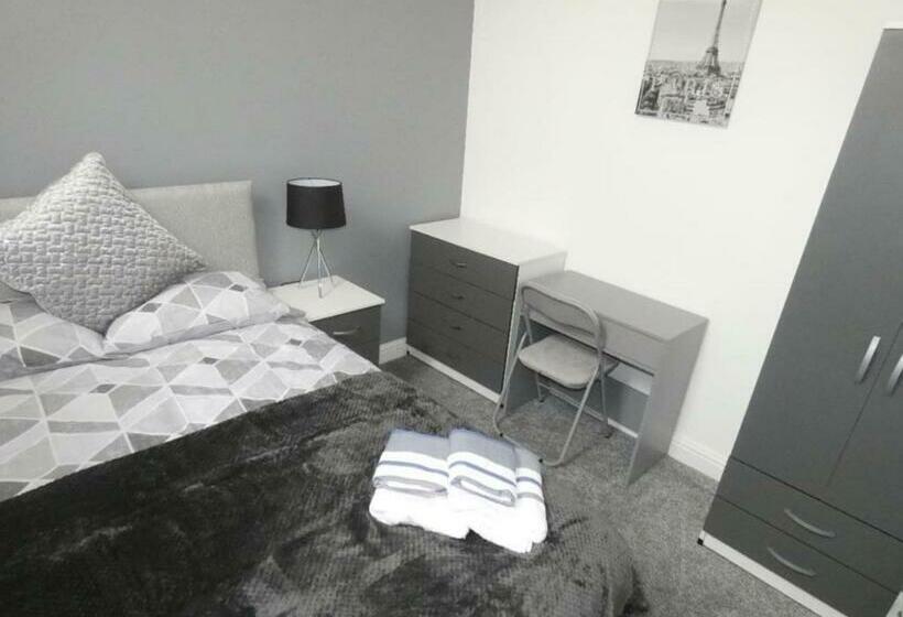 호텔 Townhouse @ 29 Cotesheath Street Stoke