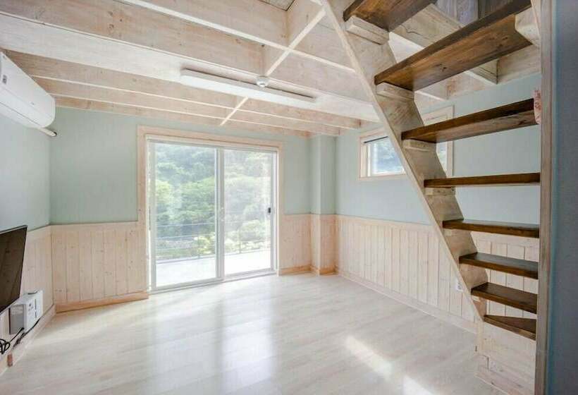 호텔 Ulsan Paradise Pension