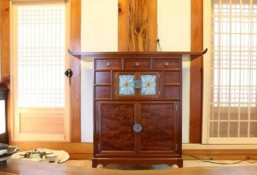 בית מלון כפרי Youngcheon Gwiaegotaek Hanok Pension