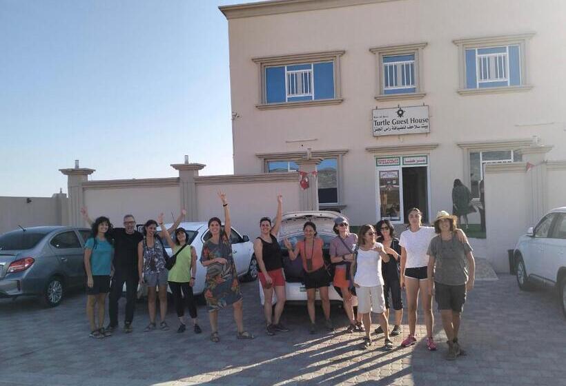 پانسیون Turtle Guest House