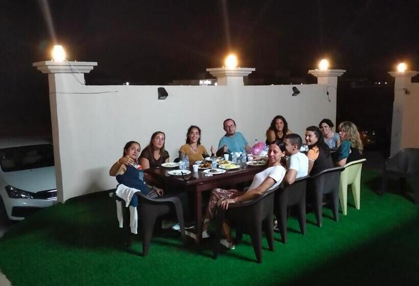 پانسیون Turtle Guest House